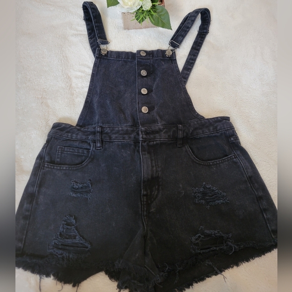 Pacsun Black short overalls - Picture 1 of 7